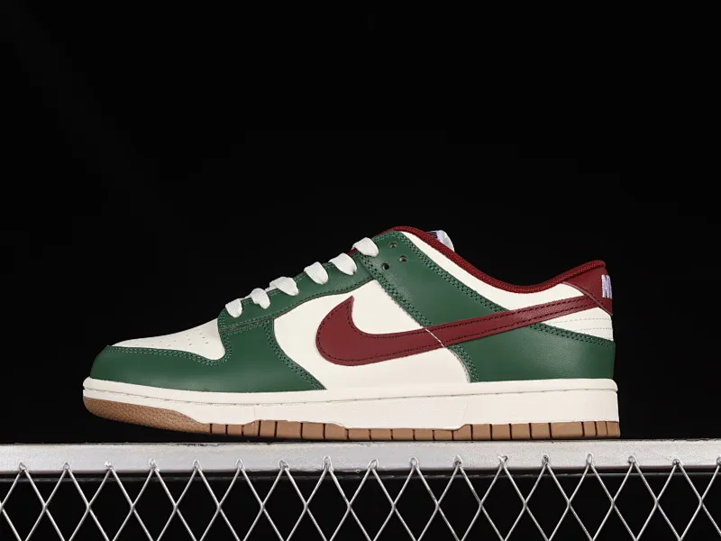 All categories Nk SB Dunk series Nk SB Dunk Low low-top sneakers F version Nk SB Dunk Low "Gorge Green" bean paste green color SB low-top casual sneakers FB7160-161